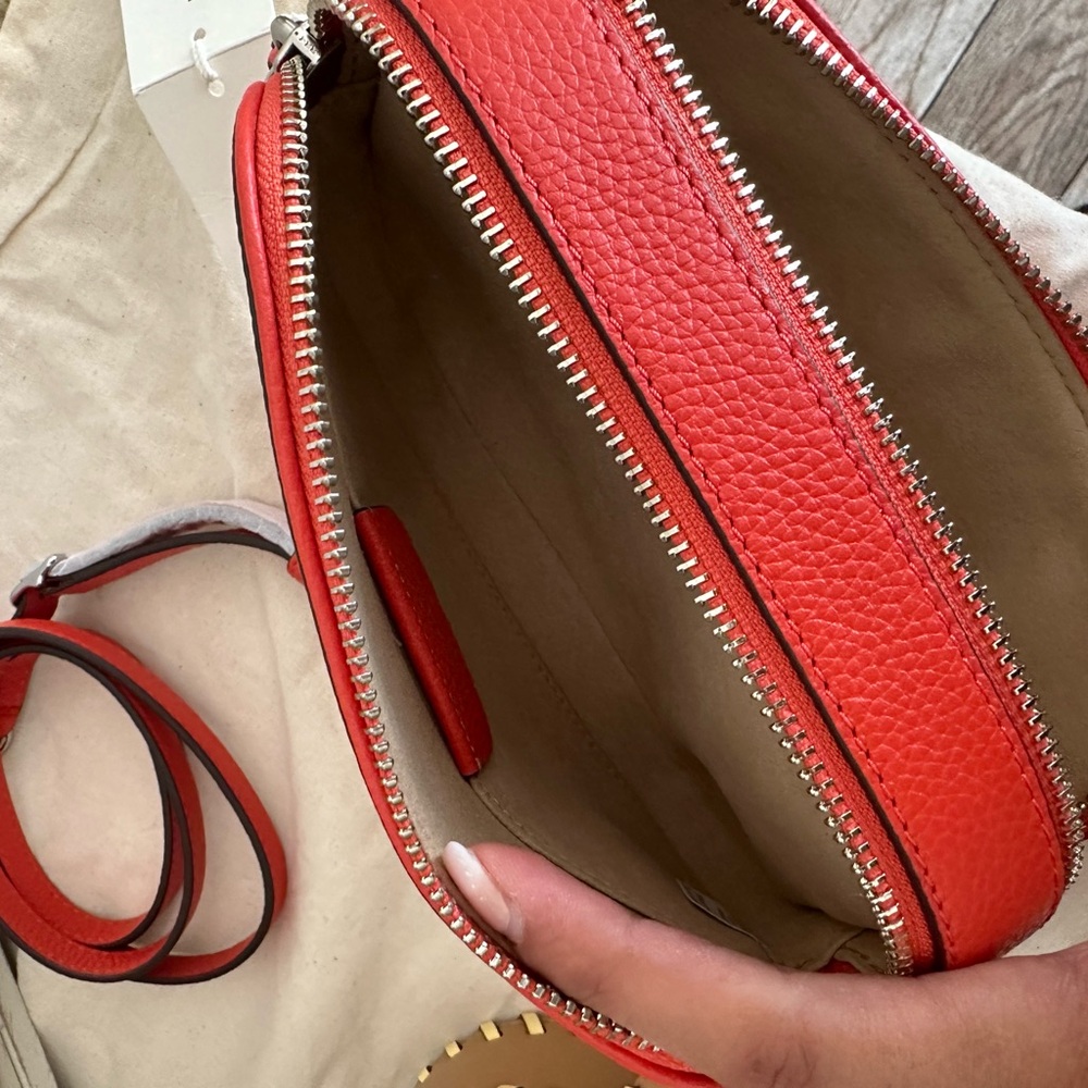 AUTH NWT Tory Burch Miller Logo Mini Pebbled Leather CrossBody Bag-Poppy… - Picture 9 of 9